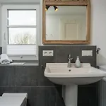 Dorfhues 2 * Sylt